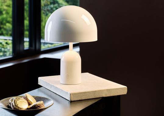 Настольная лампа модель Bell Table Lamp - Portable от фабрики Tom Dixon