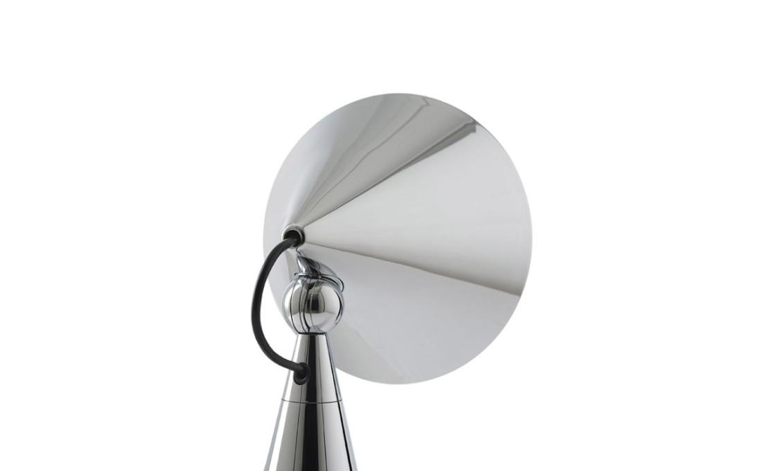Настольная лампа модель Pose Portable LED - Table Lamp от фабрики Tom Dixon