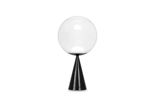 Настольная лампа модель Globe Cone Fat Table Lamp от фабрики Tom Dixon