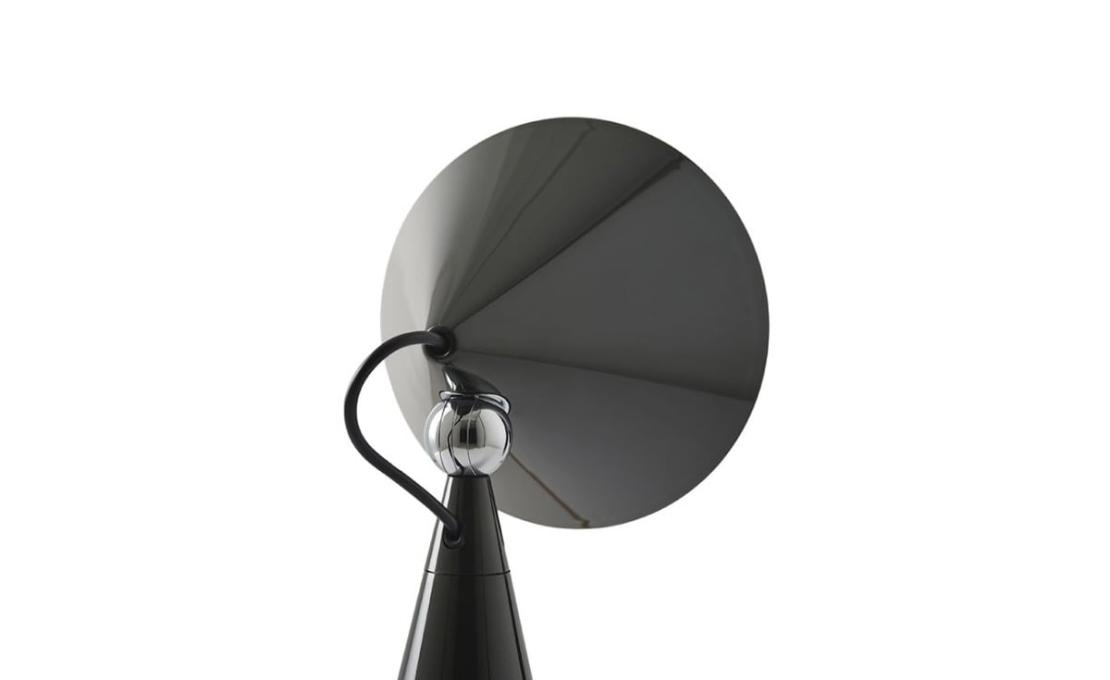 Настольная лампа модель Pose Portable LED - Table Lamp от фабрики Tom Dixon