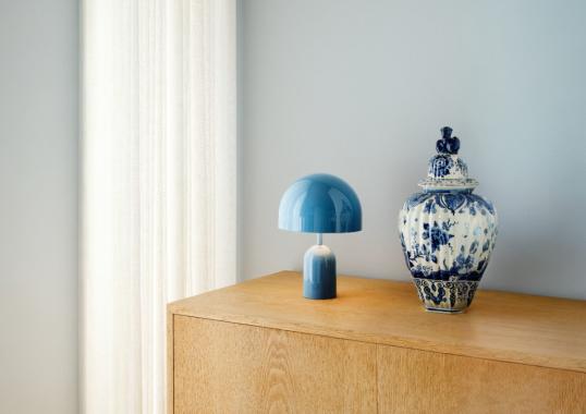Настольная лампа модель Bell Table Lamp - Portable от фабрики Tom Dixon