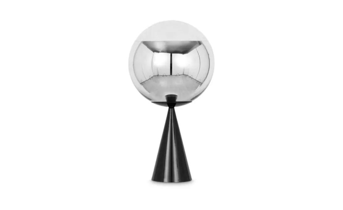 Настольная лампа модель Mirror Ball Cone Fat Table Lamp от фабрики Tom Dixon