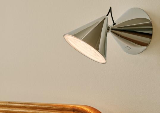 Бра модель Pose Surface Wall Lamp от фабрики Tom Dixon