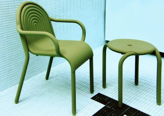 Стул модель Groove Stool от фабрики Tom Dixon