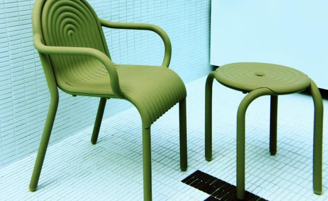 Стул модель Groove Stool от фабрики Tom Dixon