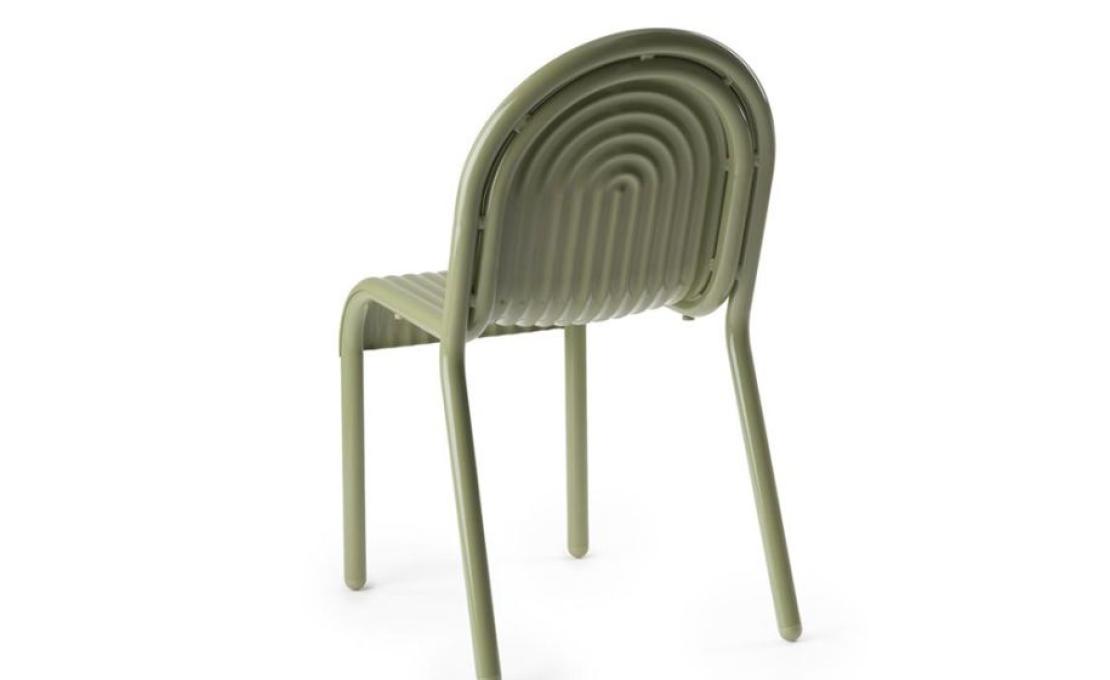 Кресло модель Groove Chair от фабрики Tom Dixon