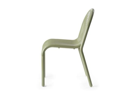 Кресло модель Groove Chair от фабрики Tom Dixon
