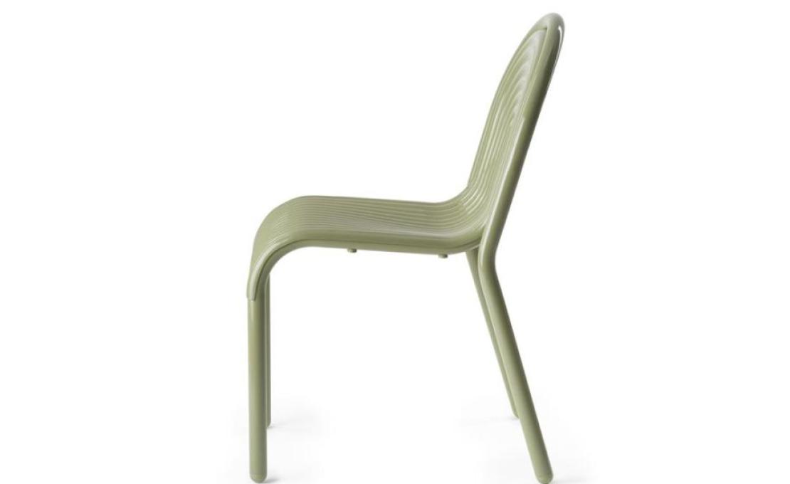 Кресло модель Groove Chair от фабрики Tom Dixon