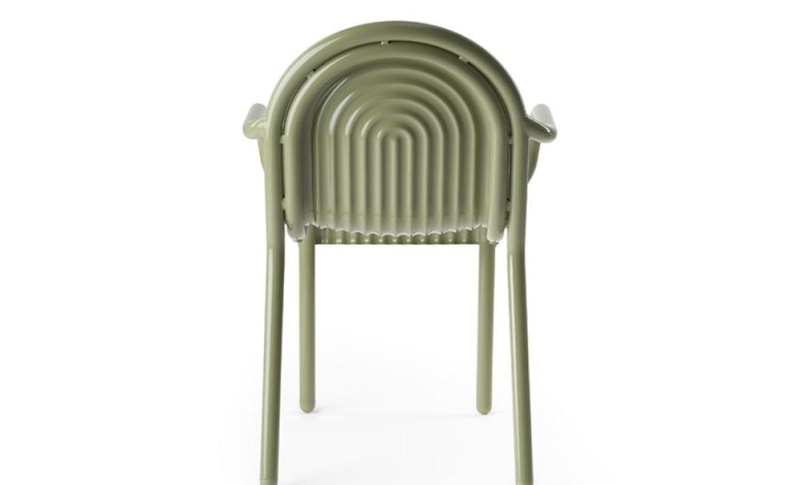 Кресло модель Groove Armchair от фабрики Tom Dixon