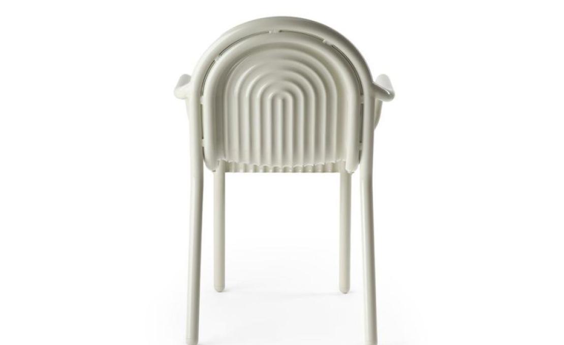 Кресло модель Groove Armchair от фабрики Tom Dixon