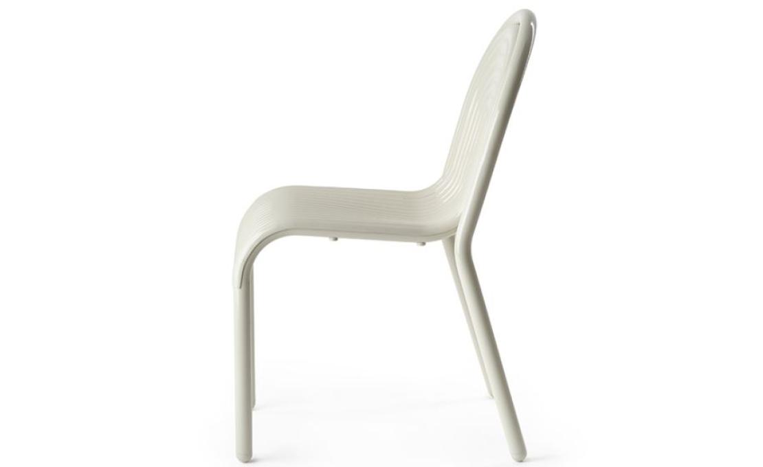 Кресло модель Groove Chair от фабрики Tom Dixon