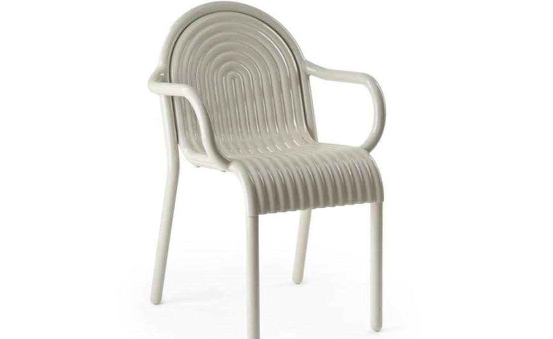 Кресло модель Groove Armchair от фабрики Tom Dixon