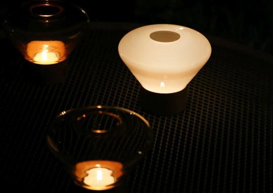 Подсвечник модель Muffin Candle Holder от фабрики Brokis