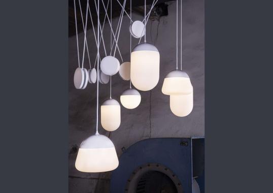 Подвесной светильник модель Planets Collection Suspension Lamp от фабрики Brokis