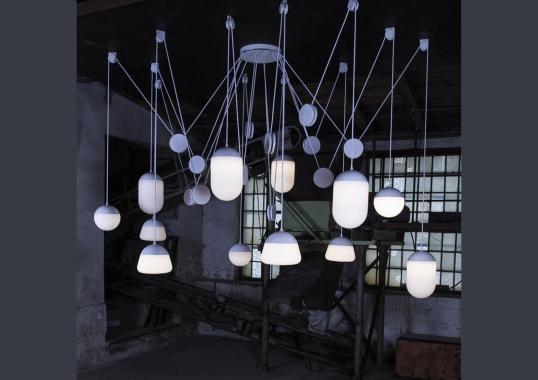 Подвесной светильник модель Planets Collection Suspension Lamp от фабрики Brokis