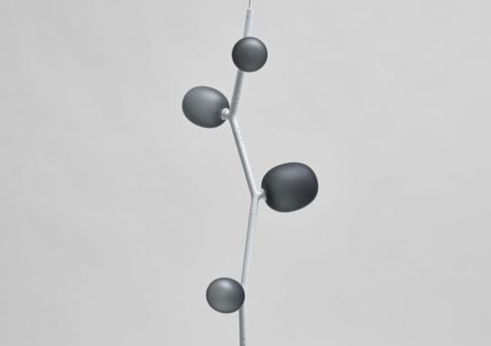 Подвесной светильник модель Ivy PC 1060 Vertical Lampada a Sospensione от фабрики Brokis