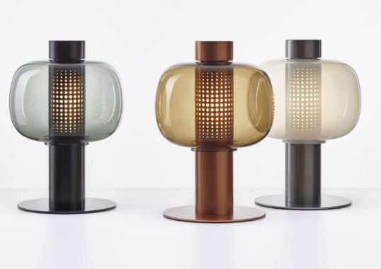 Настольная лампа модель Bonbori Small Lampada da Tavolo/Terra Outdoor от фабрики Brokis