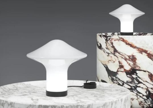 Настольная лампа модель Trottola Table Lamp - L от фабрики Brokis