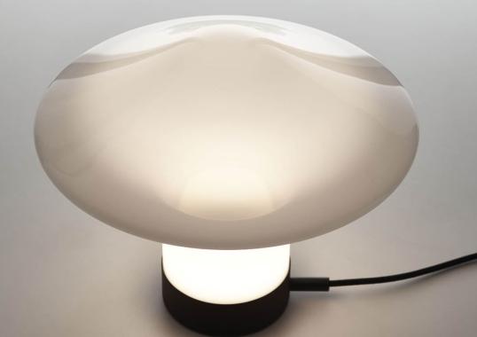 Настольная лампа модель Trottola Table Lamp - S от фабрики Brokis