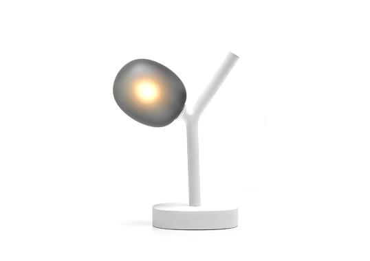 Настольная лампа Ivy Battery Table Lamp Portable от Brokis image 1