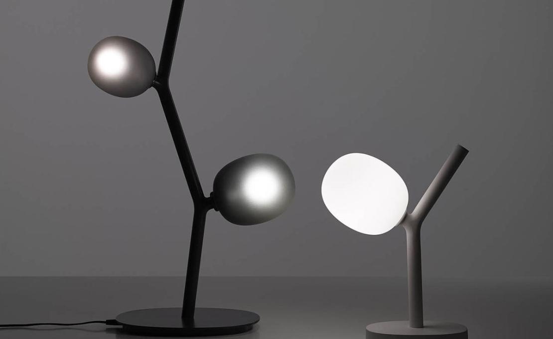 Настольная лампа модель Ivy Battery Table Lamp Portable от фабрики Brokis
