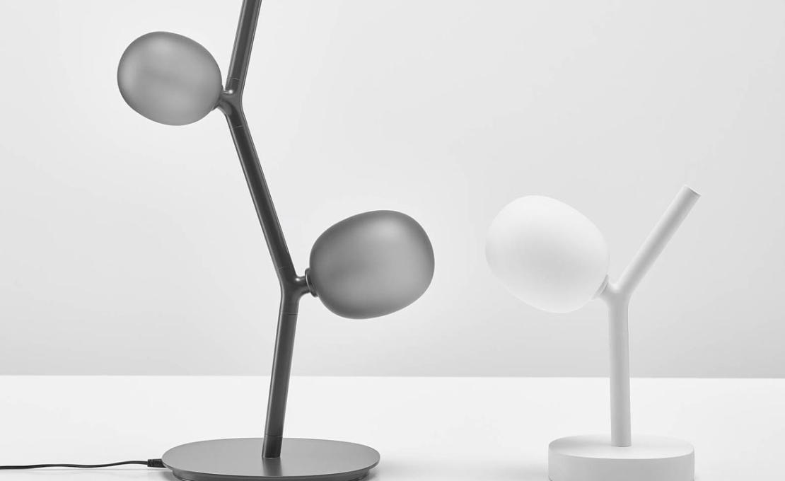 Настольная лампа модель Ivy Battery Table Lamp Portable от фабрики Brokis