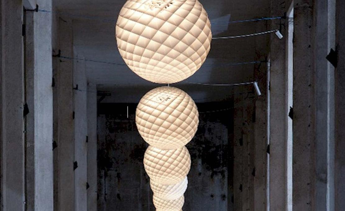 Подвесной светильник модель Patera Suspension Lamp от фабрики Louis Poulsen