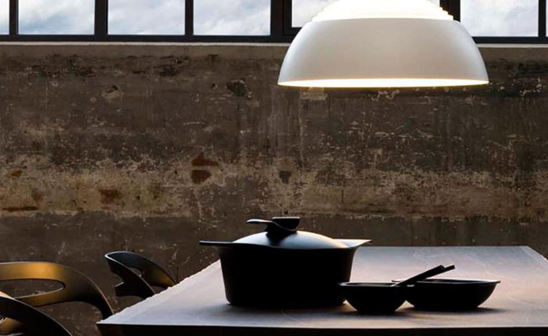 Подвесной светильник модель AJ Royal 250 Suspension Lamp от фабрики Louis Poulsen