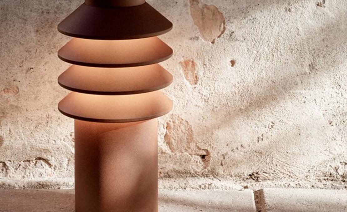 Торшер модель Bysted Garden Short Floor Lamp Outdoor от фабрики Louis Poulsen