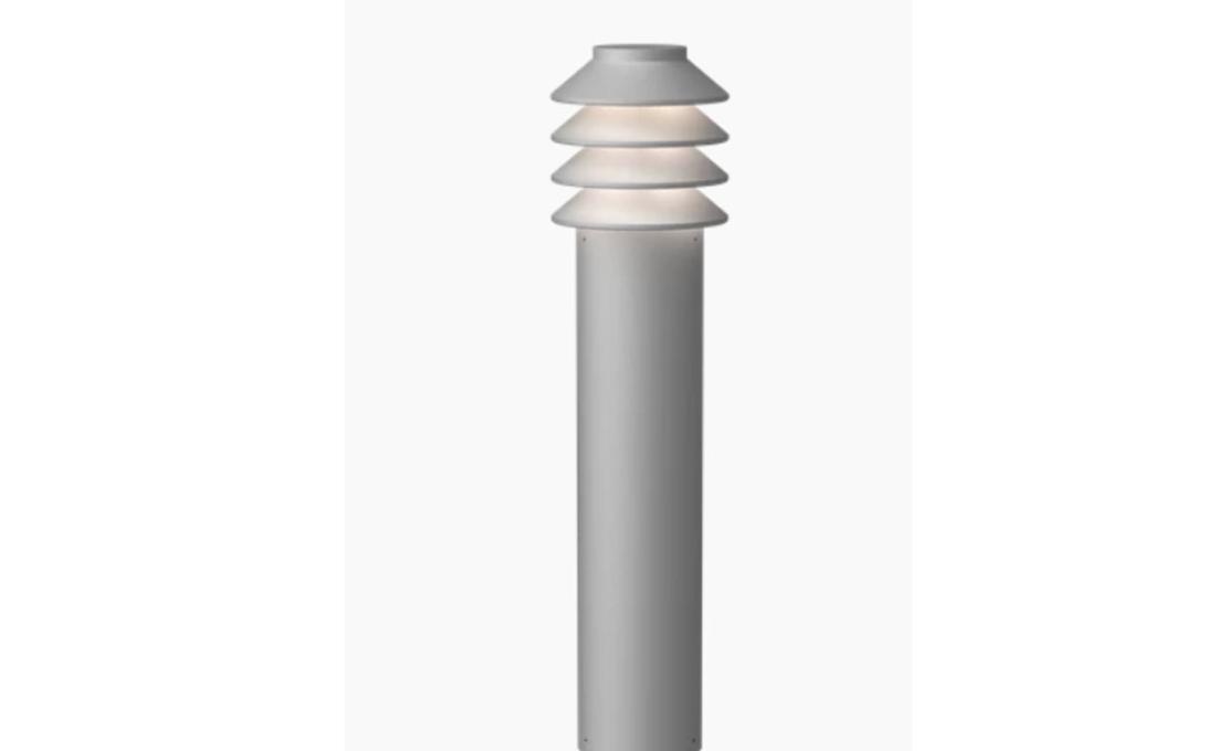 Торшер модель Bysted Garden Long Floor Lamp Outdoor от фабрики Louis Poulsen