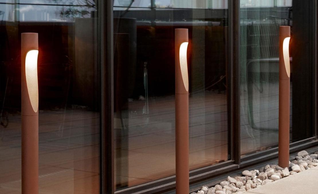 Уличный фонарь модель Flindt Garden Dissuasore Outdoor от фабрики Louis Poulsen