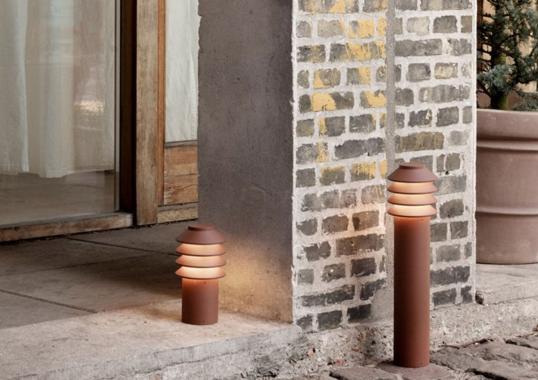 Торшер модель Bysted Garden Long Floor Lamp Outdoor от фабрики Louis Poulsen