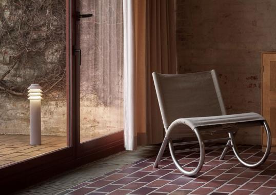 Торшер модель Bysted Garden Long Floor Lamp Outdoor от фабрики Louis Poulsen