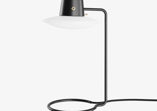 Настольная лампа модель AJ Oxford Table Lamp - Large от фабрики Louis Poulsen