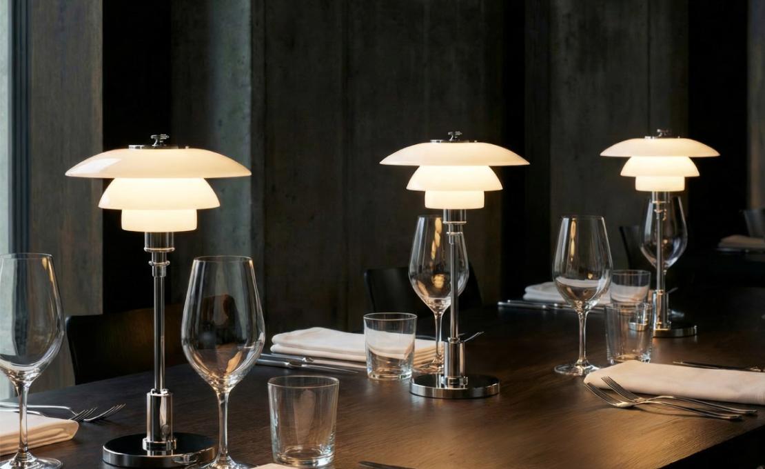 Настольная лампа модель PH 1-1 Portable Lamp от фабрики Louis Poulsen