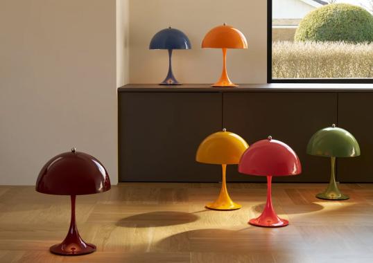 Настольная лампа модель Panthella 250 Table Lamp - Portable от фабрики Louis Poulsen