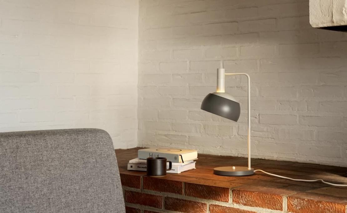 Настольная лампа модель FJ Elements Table Lamp от фабрики Louis Poulsen