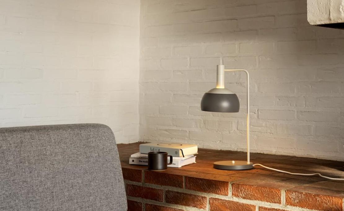 Настольная лампа модель FJ Elements Table Lamp от фабрики Louis Poulsen
