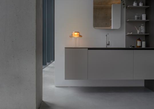 Настольная лампа модель Pace 28 - T Table Lamp от фабрики A-N-D