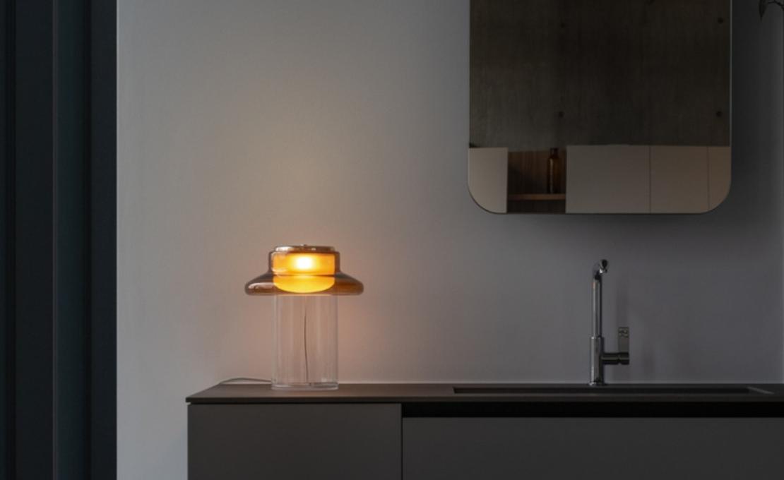 Настольная лампа модель Pace 28 - T Table Lamp от фабрики A-N-D