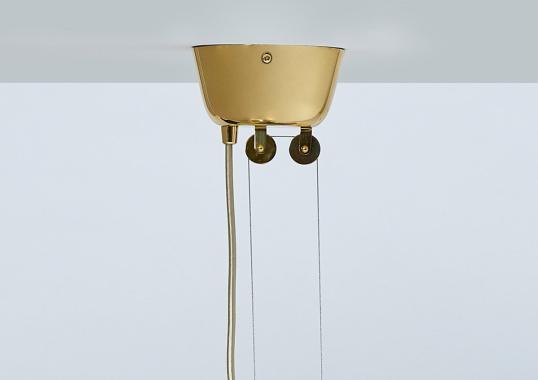 Подвесной светильник модель A1965 Lampada a Sospensione от фабрики Gubi