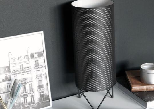 Настольная лампа модель Pedrera Table H2O от фабрики Gubi