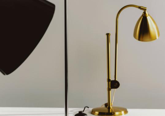 Настольная лампа модель Bestlite BL1 Table Lamp от фабрики Gubi