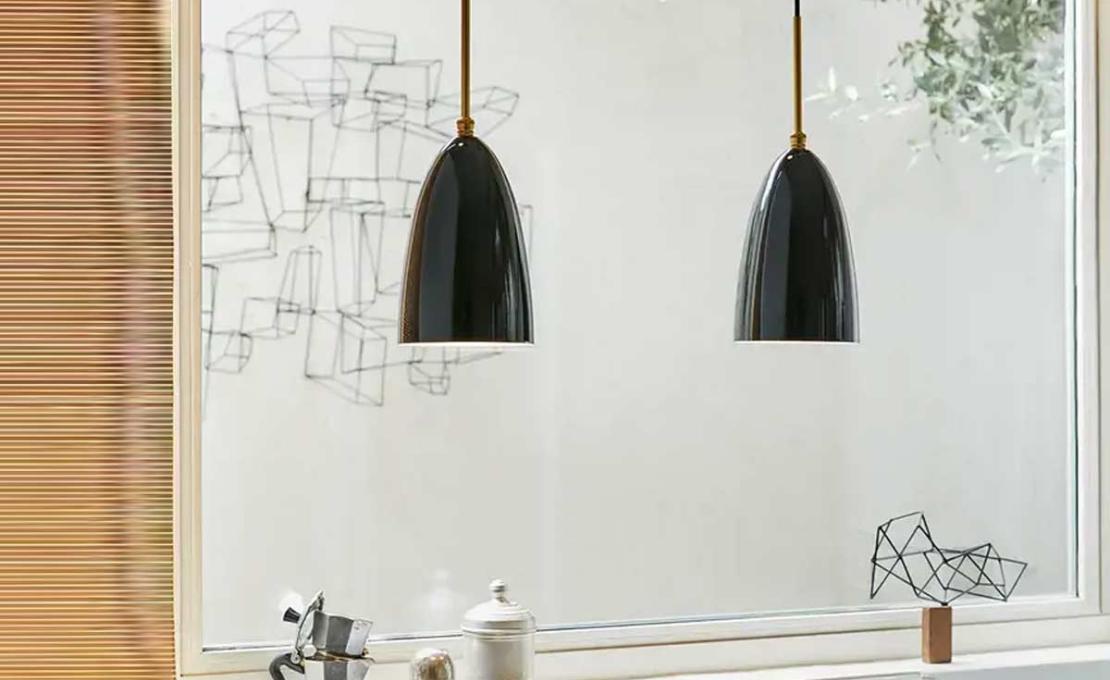 Подвесной светильник модель Gräshoppa Pendant Lamp от фабрики Gubi