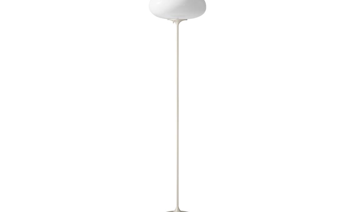 Торшер модель Stemlite Floor Lamp H. 150 cm Opal Glass от фабрики Gubi
