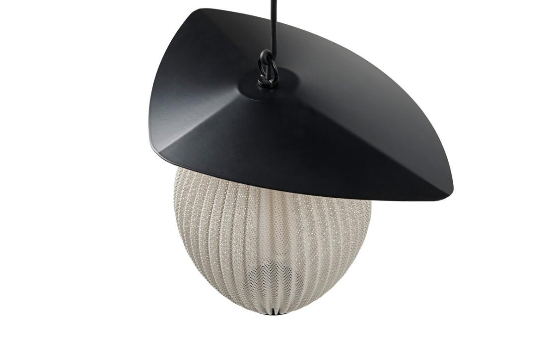 Подвесной светильник модель Satellite Outdoor Pendant - Medium от фабрики Gubi