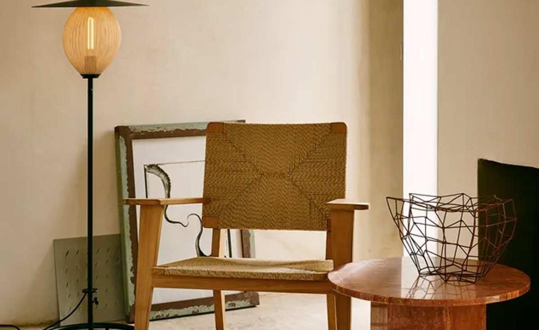 Торшер модель Satellite Outdoor Floor Lamp от фабрики Gubi
