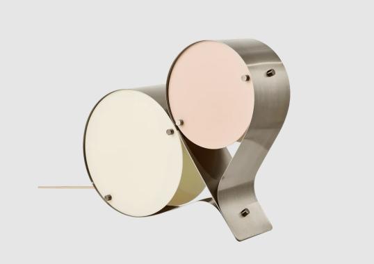 Настольная лампа модель Coppia Table Lamp от фабрики Gubi