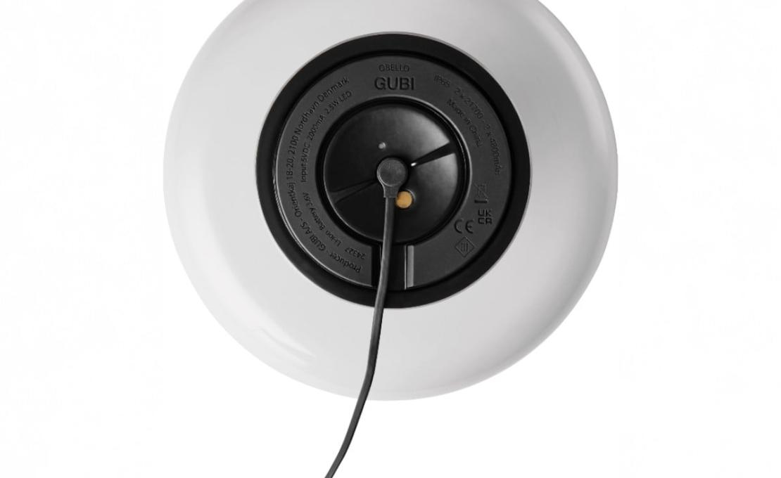 Настольная лампа модель Obello Rechargeable Table Lamp от фабрики Gubi