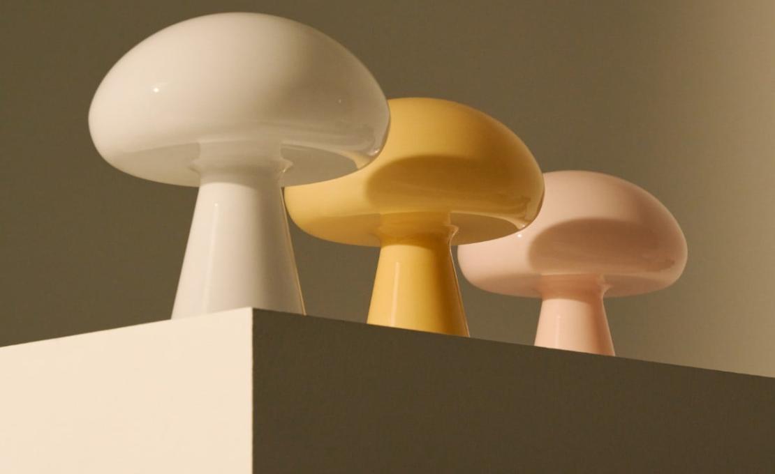 Настольная лампа модель Obello Rechargeable Table Lamp от фабрики Gubi